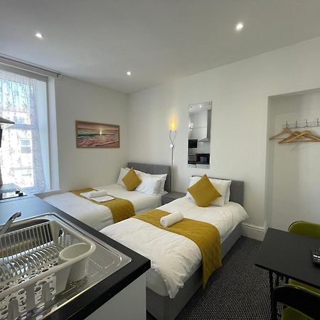 Station House Plymouth Hotel Bagian luar foto