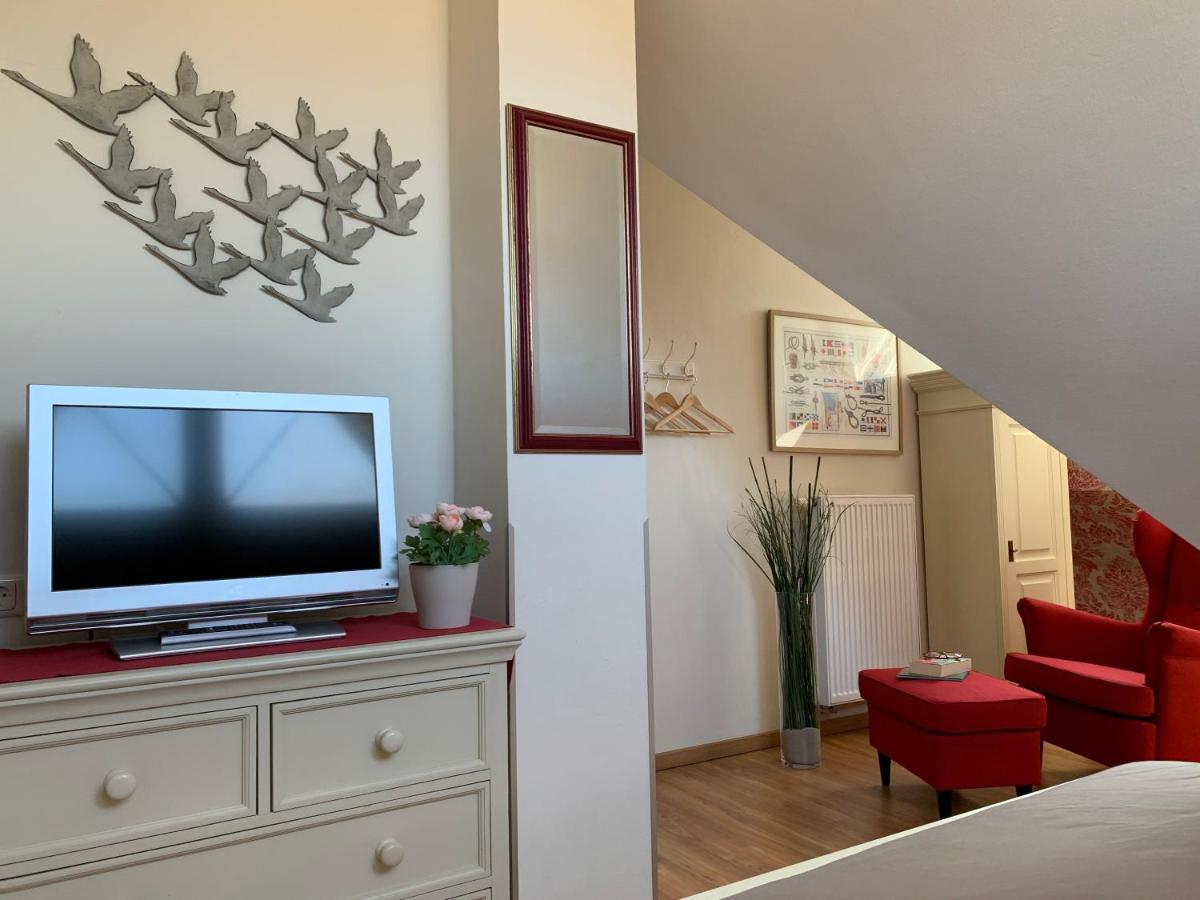 Station House Plymouth Hotel Bagian luar foto