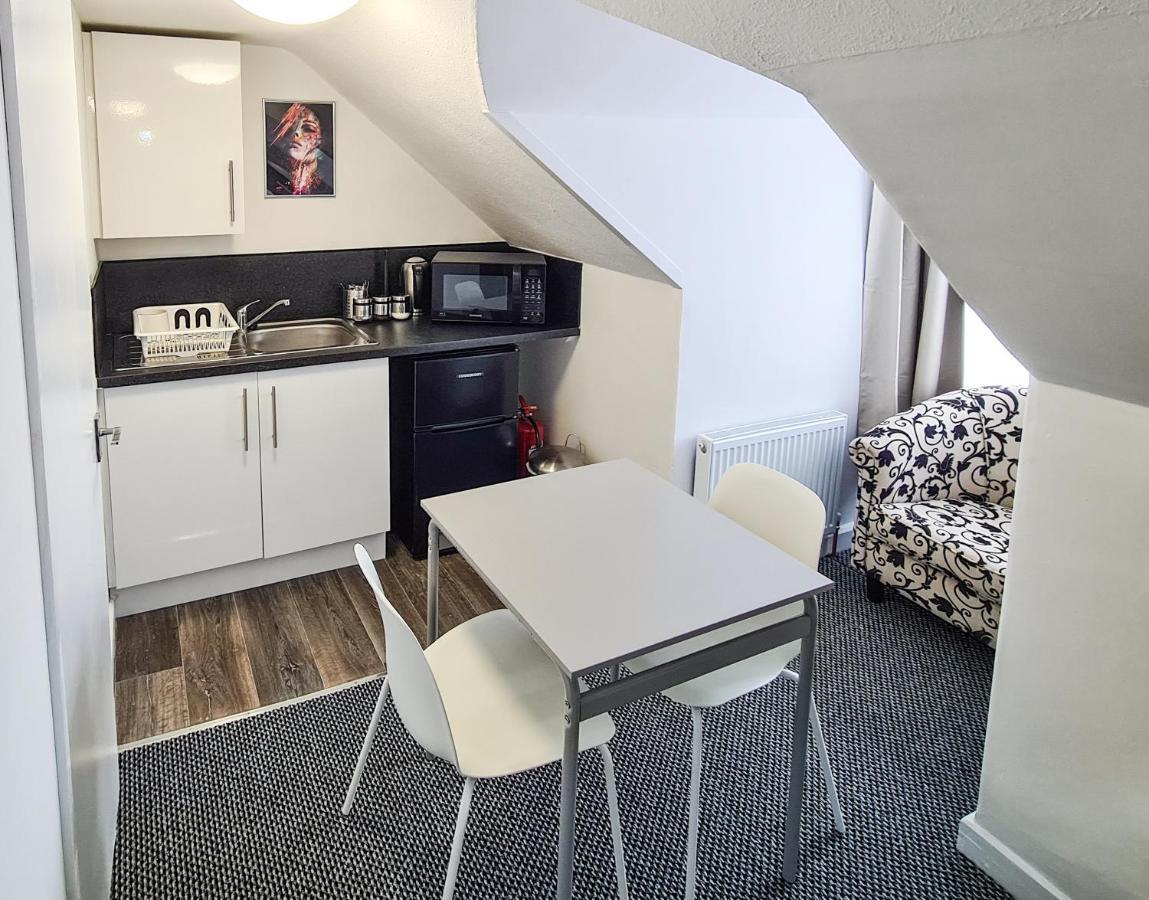 Station House Plymouth Hotel Bagian luar foto