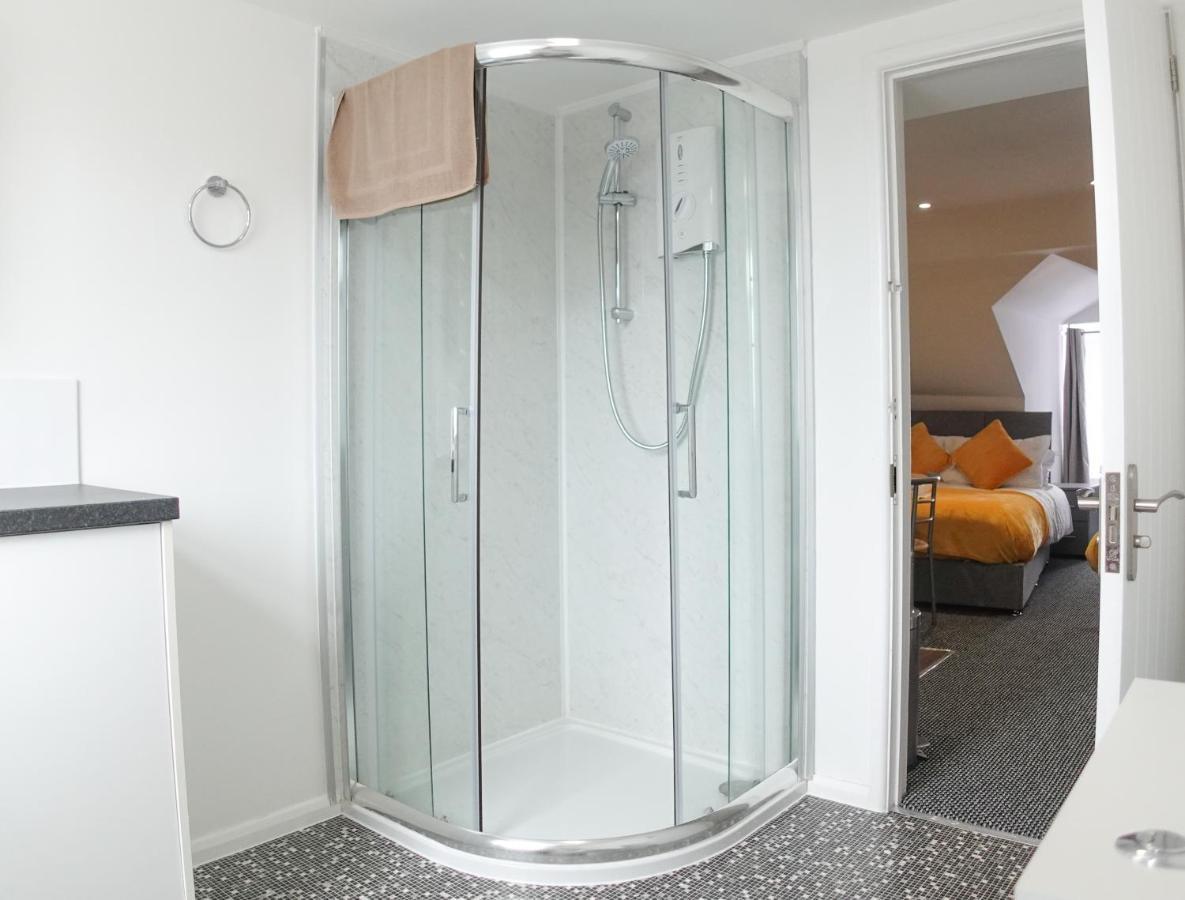 Station House Plymouth Hotel Bagian luar foto